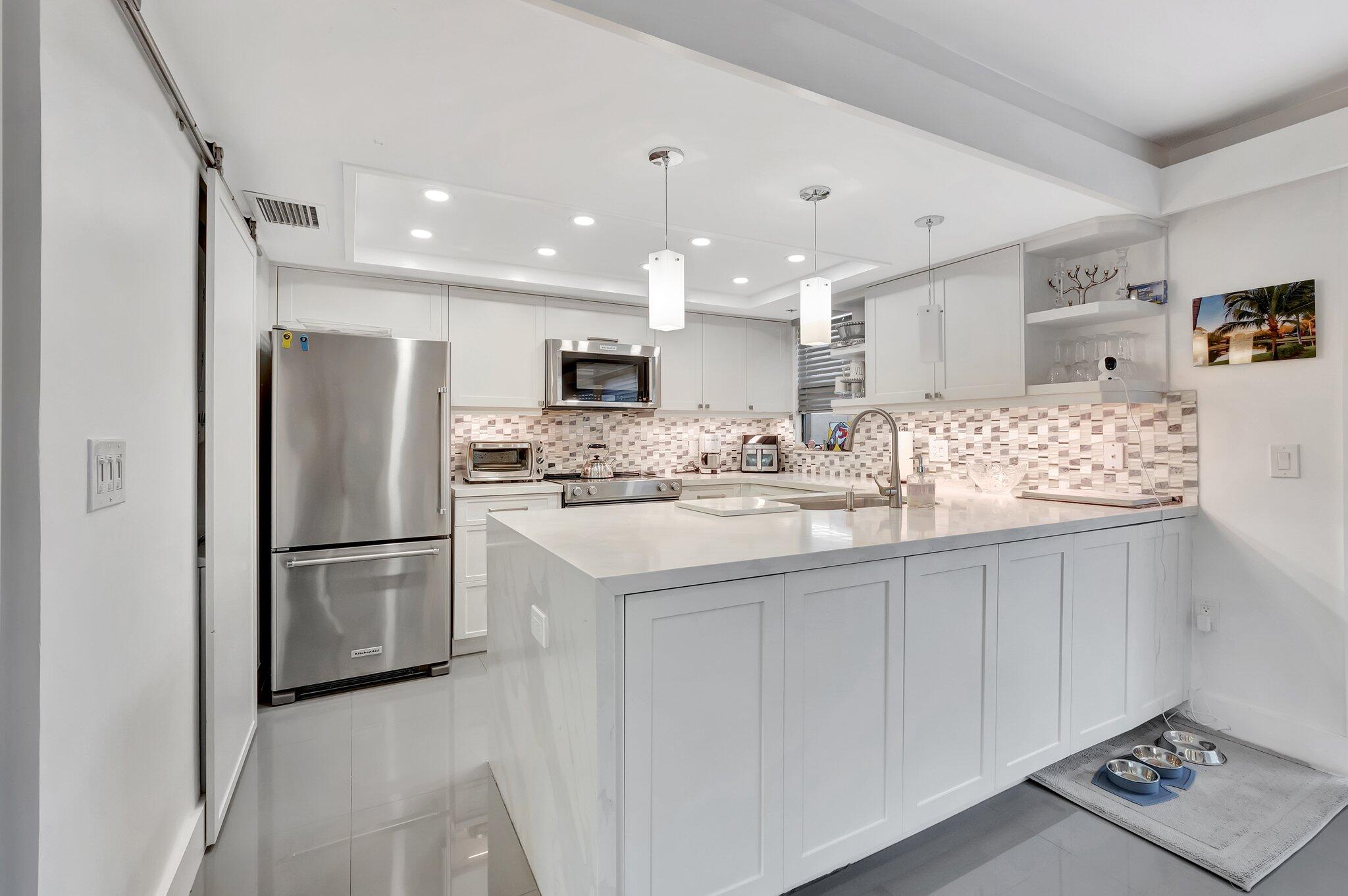 19953 Trevi Way, Unit 19953 Boca Raton, FL 33434 - Photo 13 of 91 13-web-or-mls-DSC_4730