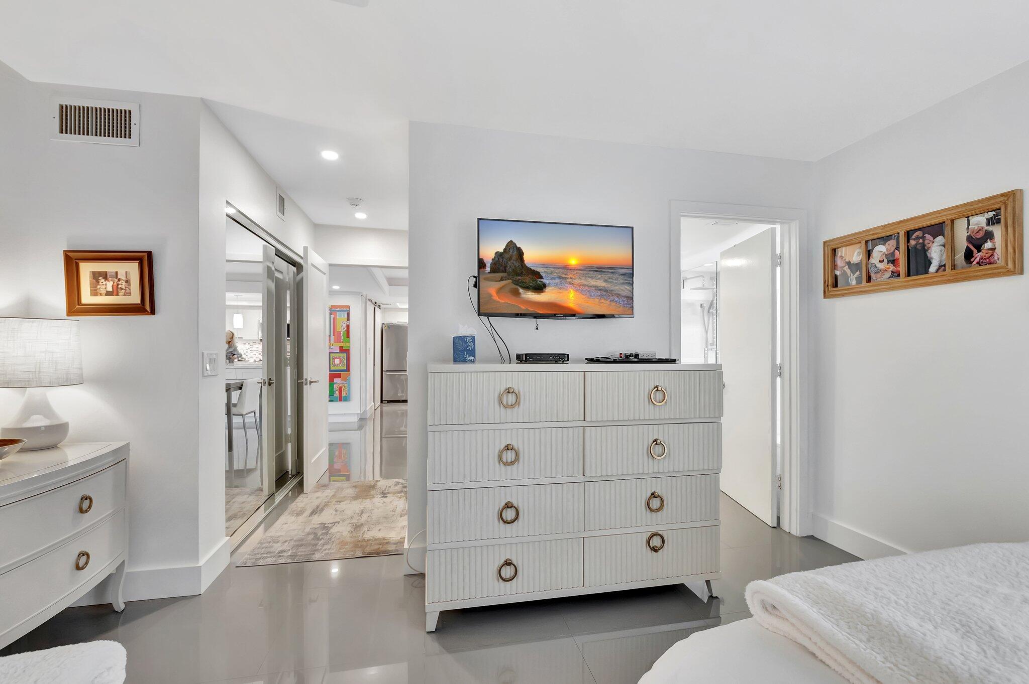 19953 Trevi Way, Unit 19953 Boca Raton, FL 33434 - Photo 21 of 91 21-web-or-mls-DSC_4770