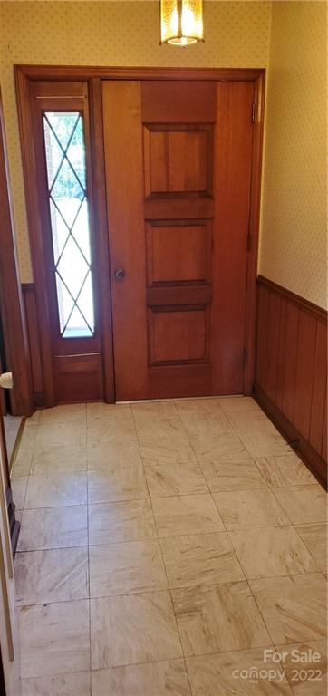 1001 Linwood Road Kings Mountain, NC 28086 - Photo 2 of 29 Gallery Image 2