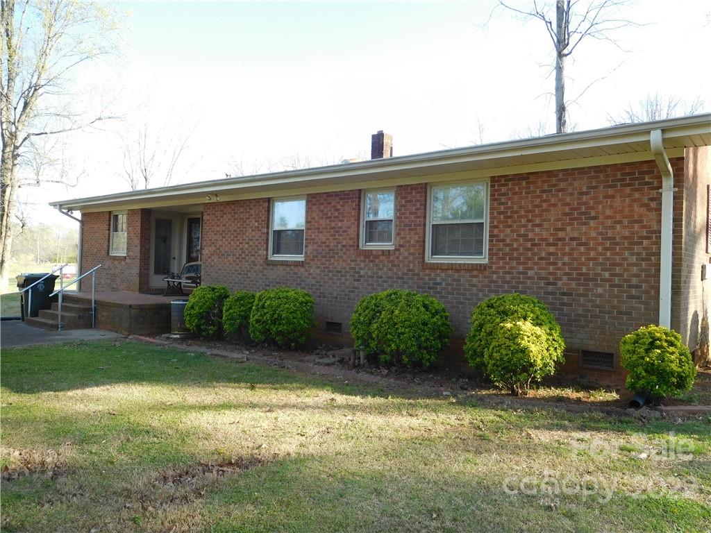 1001 Linwood Road Kings Mountain, NC 28086 - Photo 24 of 29 Gallery Image 24