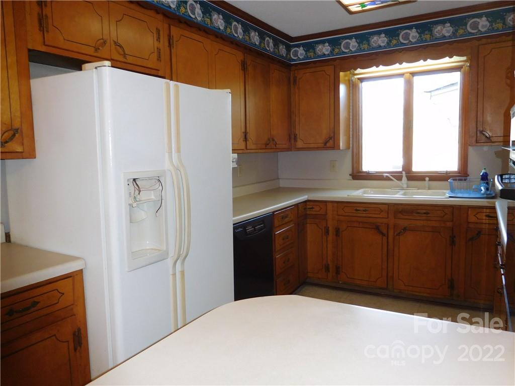 1001 Linwood Road Kings Mountain, NC 28086 - Photo 9 of 29 Gallery Image 9