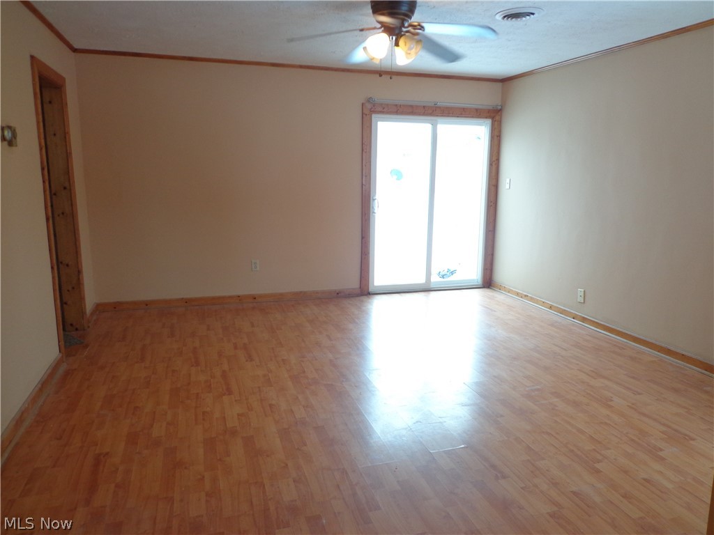 633 Weller Road Elyria, OH 44035 - Photo 11 of 23 Gallery Image 11
