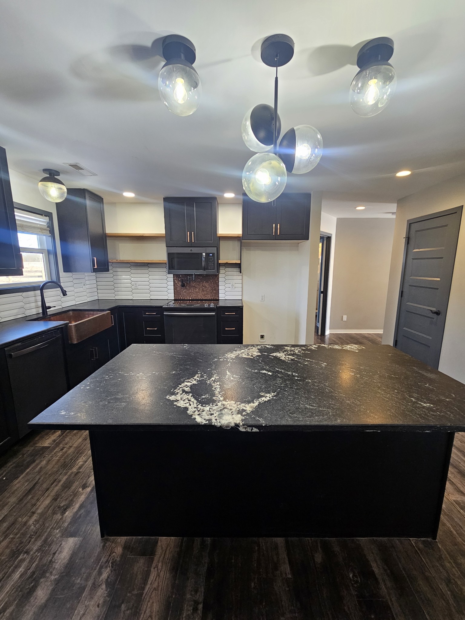 4470 Russellville Road Hopkinsville, KY 42240 - Photo 11 of 29