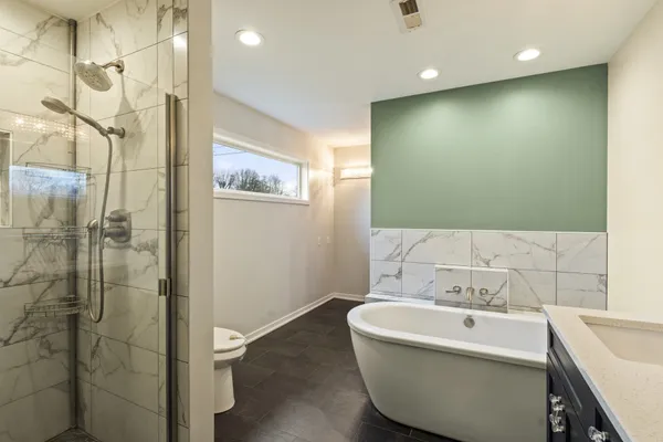 $285,000 | 4470 Russellville Road, Hopkinsville, KY 42240