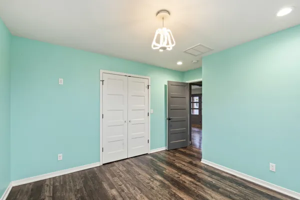 $285,000 | 4470 Russellville Road, Hopkinsville, KY 42240