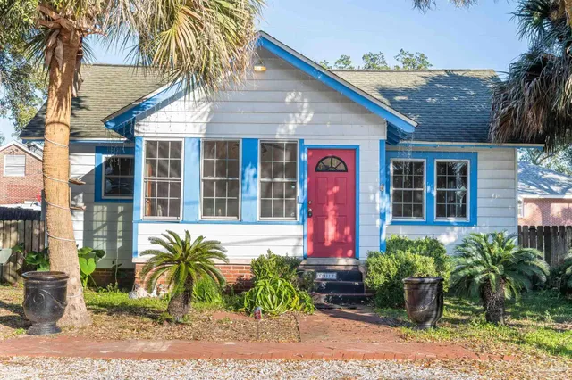 $1,950 | 418 Vancouver Street, Pensacola, FL 32507