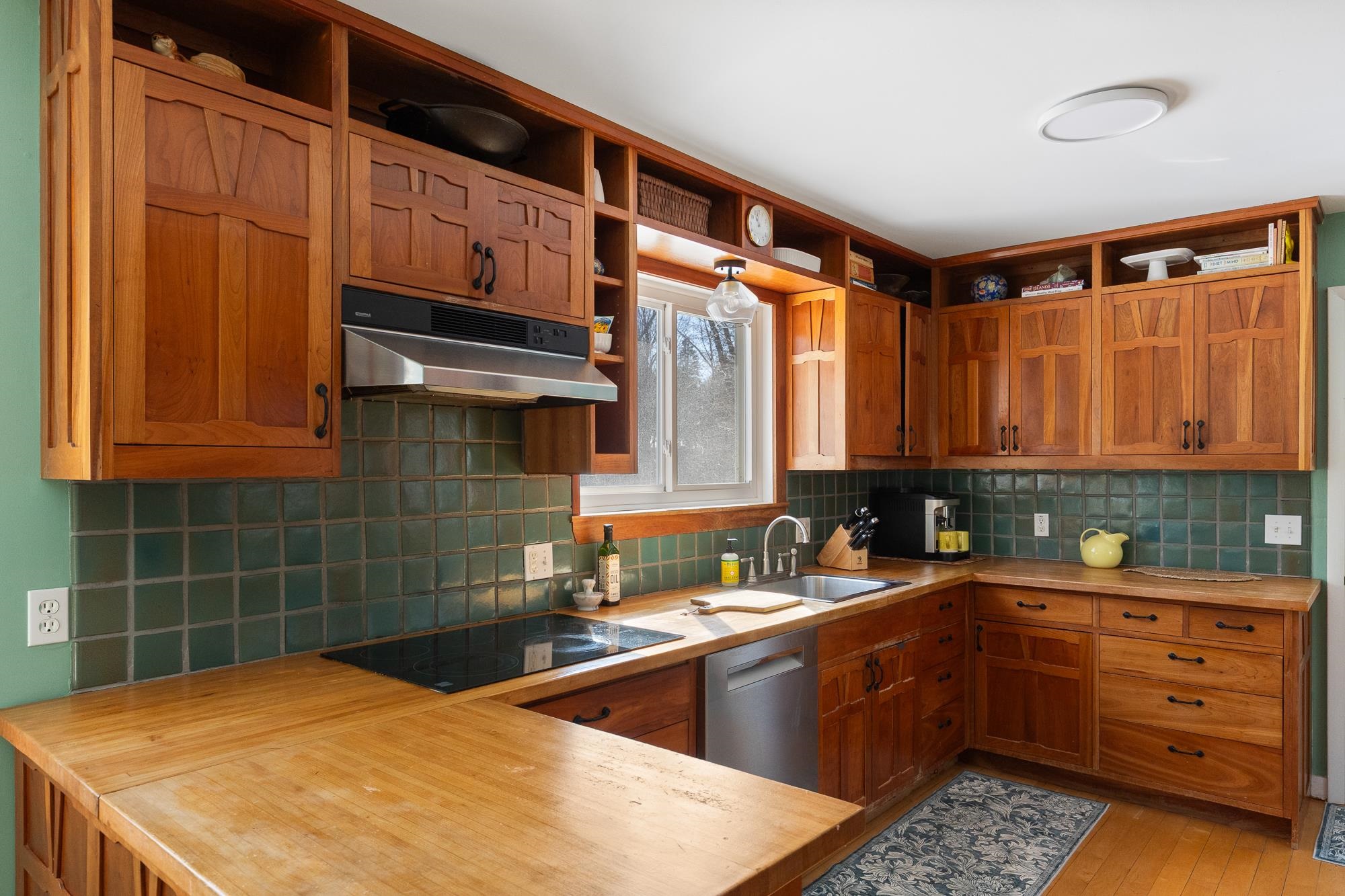 45 Crescent Road Burlington, VT 05401 - Photo 22 of 52 Gallery Image 22