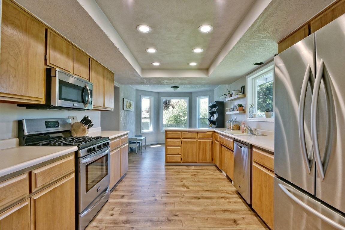 3468 Lone Pine Road Medford, OR 97504 - Photo 12 of 28 Additional Photo