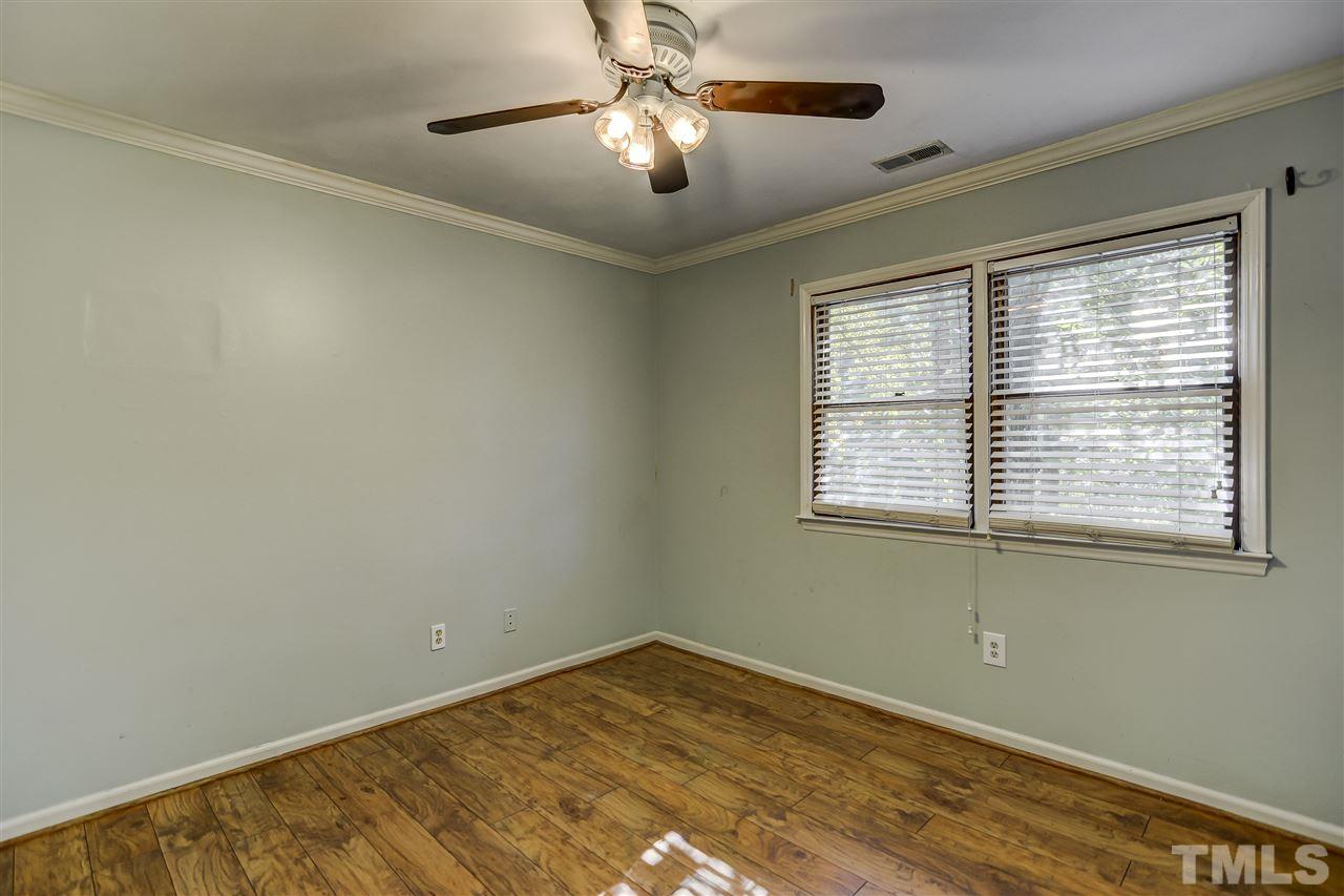 7212 Bluffside Court Raleigh, NC 27615 - Photo 16 of 21