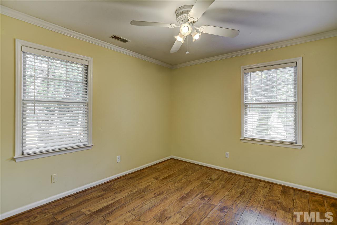 7212 Bluffside Court Raleigh, NC 27615 - Photo 17 of 21