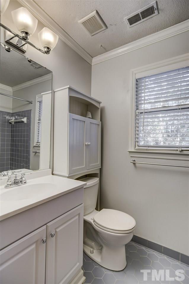 7212 Bluffside Court Raleigh, NC 27615 - Photo 18 of 21