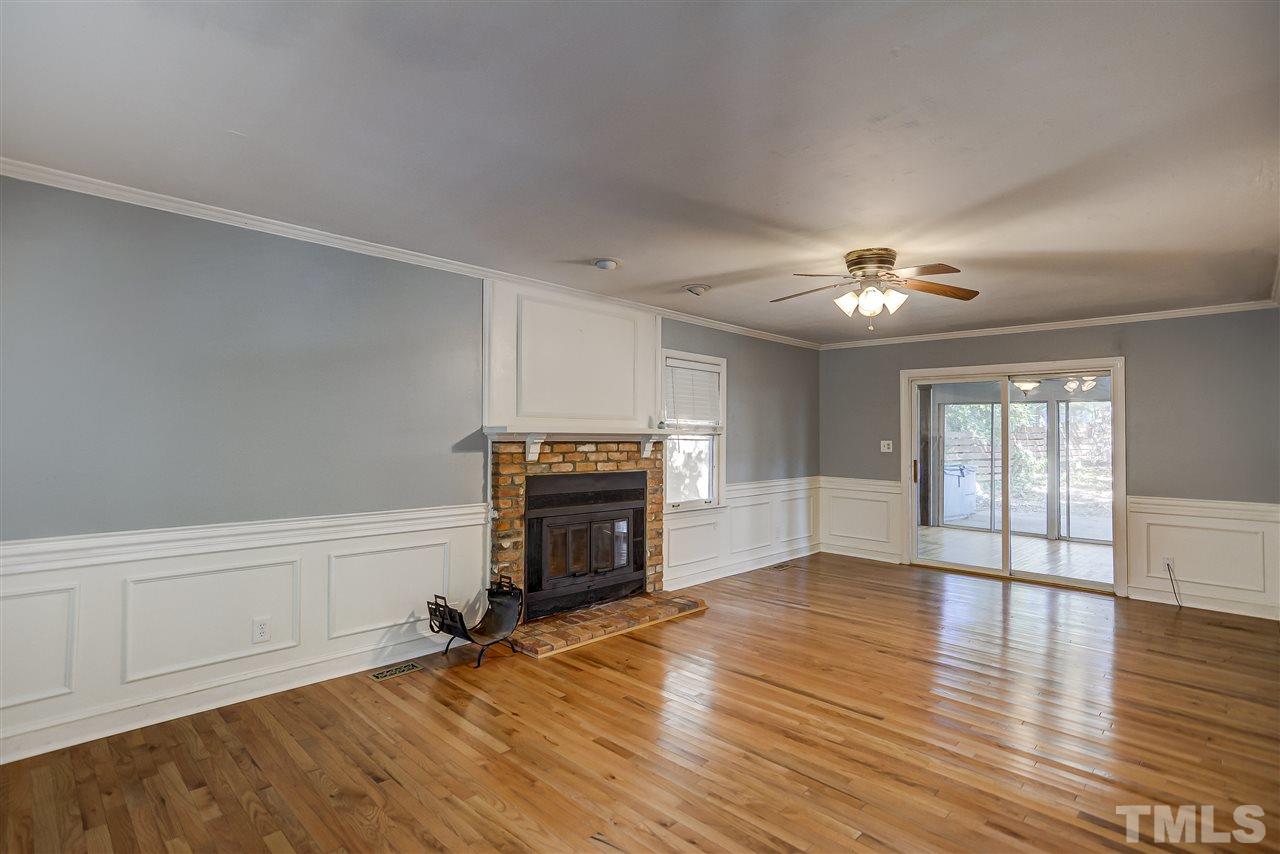 7212 Bluffside Court Raleigh, NC 27615 - Photo 3 of 21