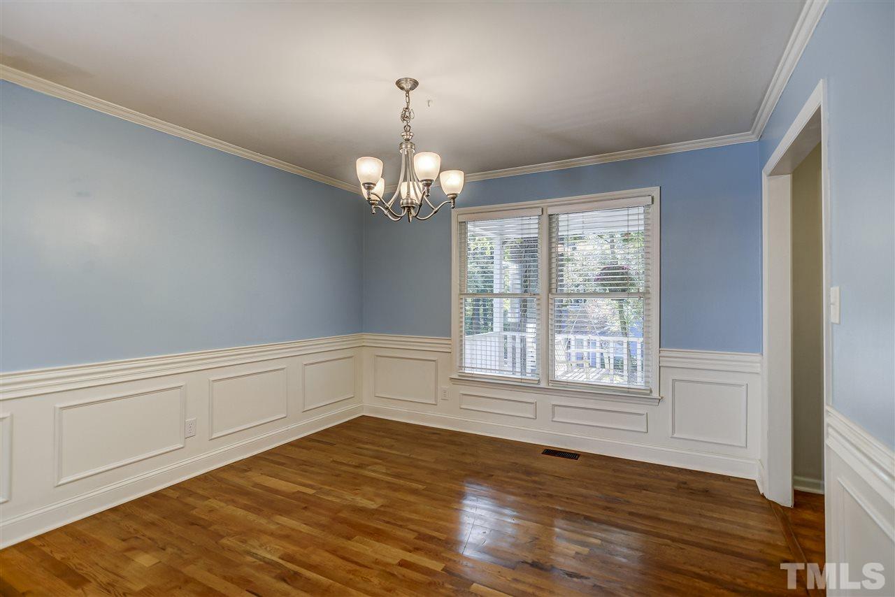 7212 Bluffside Court Raleigh, NC 27615 - Photo 5 of 21