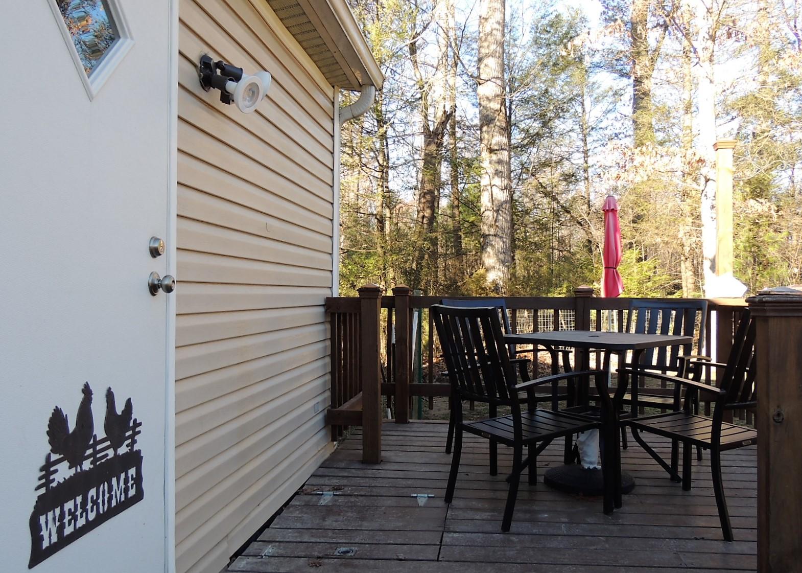 965 Mysinger Road Greeneville, TN 37743 - Photo 22 of 27 23 Back Deck