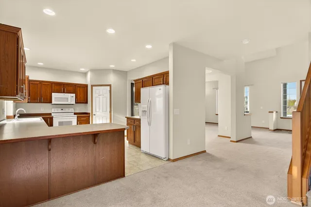 $3,300 | 6950 282nd Place Northwest, Stanwood, WA 98292