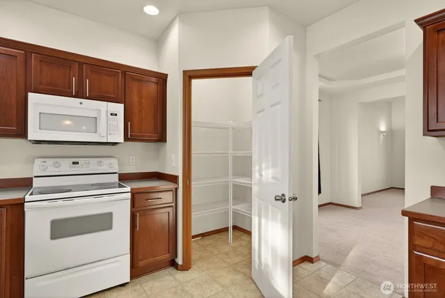 $3,300 | 6950 282nd Place Northwest, Stanwood, WA 98292