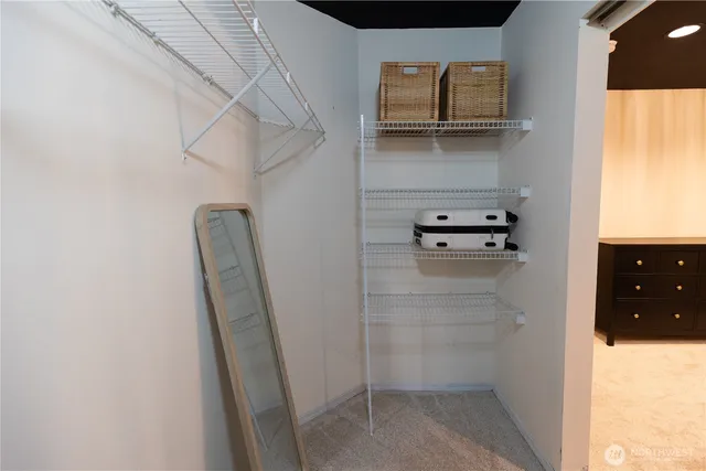 a view of entryway with a front door