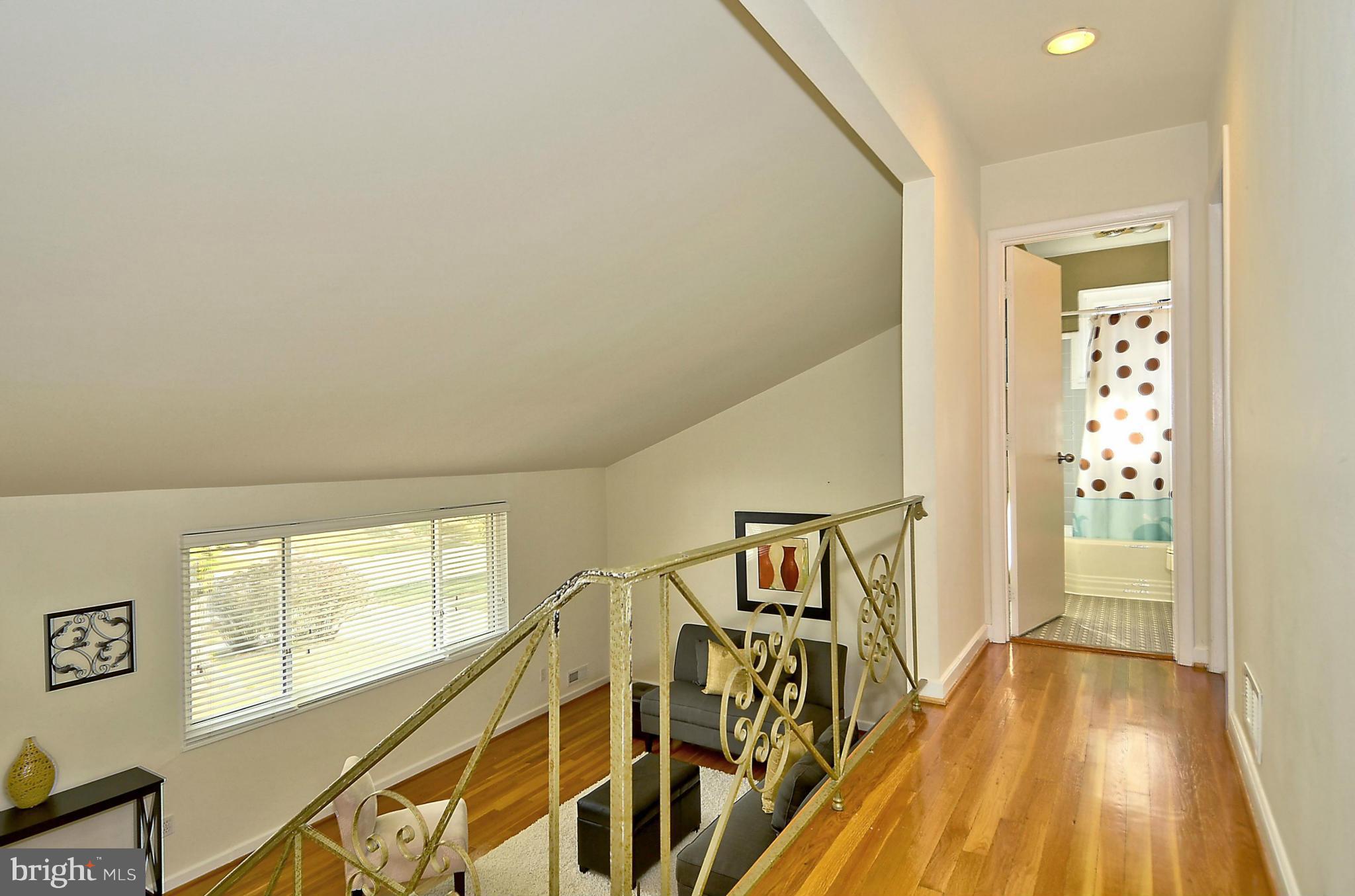 12912 Goodhill Road Silver Spring, MD 20906 - Photo 14 of 29 Interior (General)