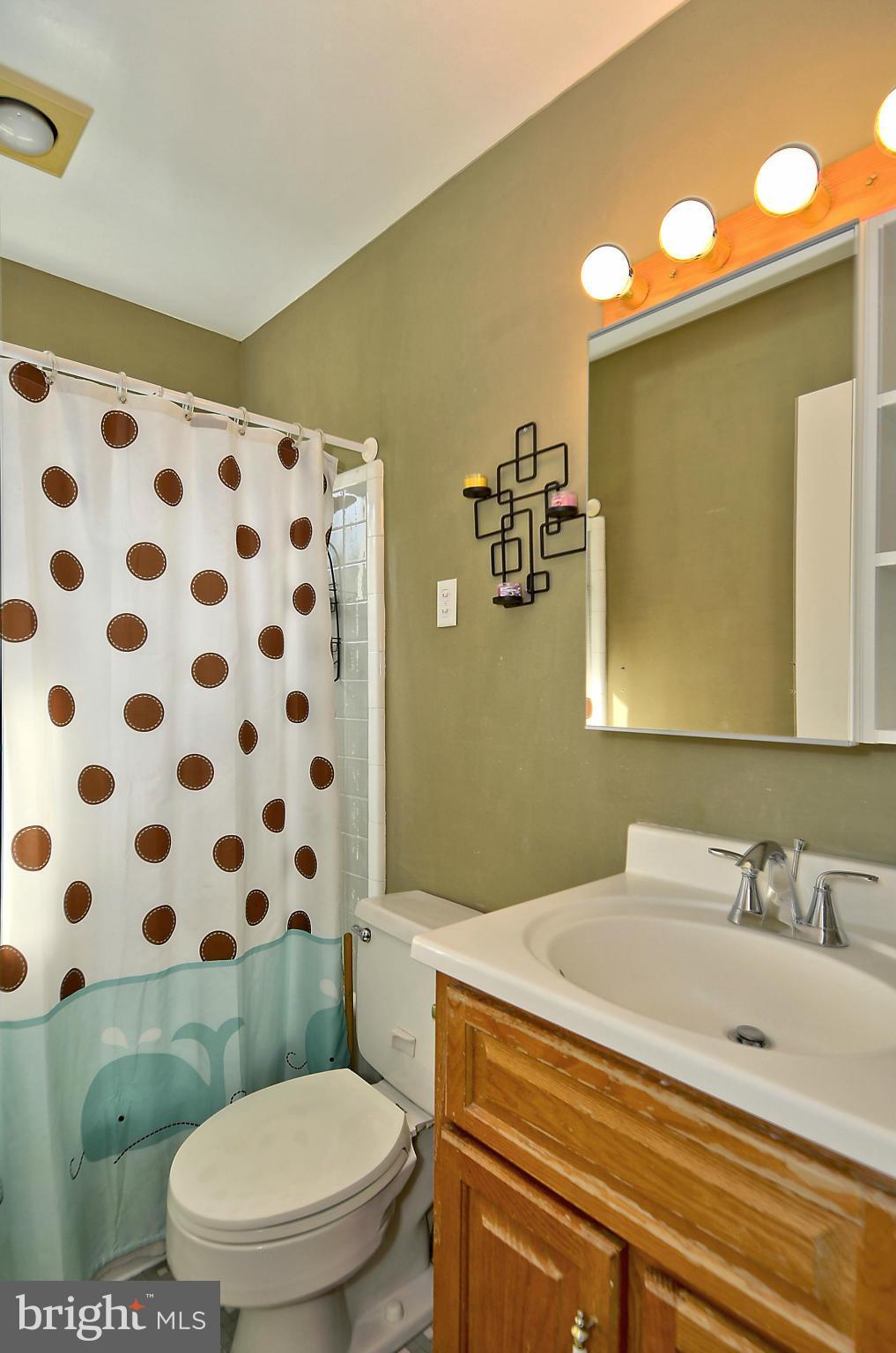 12912 Goodhill Road Silver Spring, MD 20906 - Photo 19 of 29 Bath