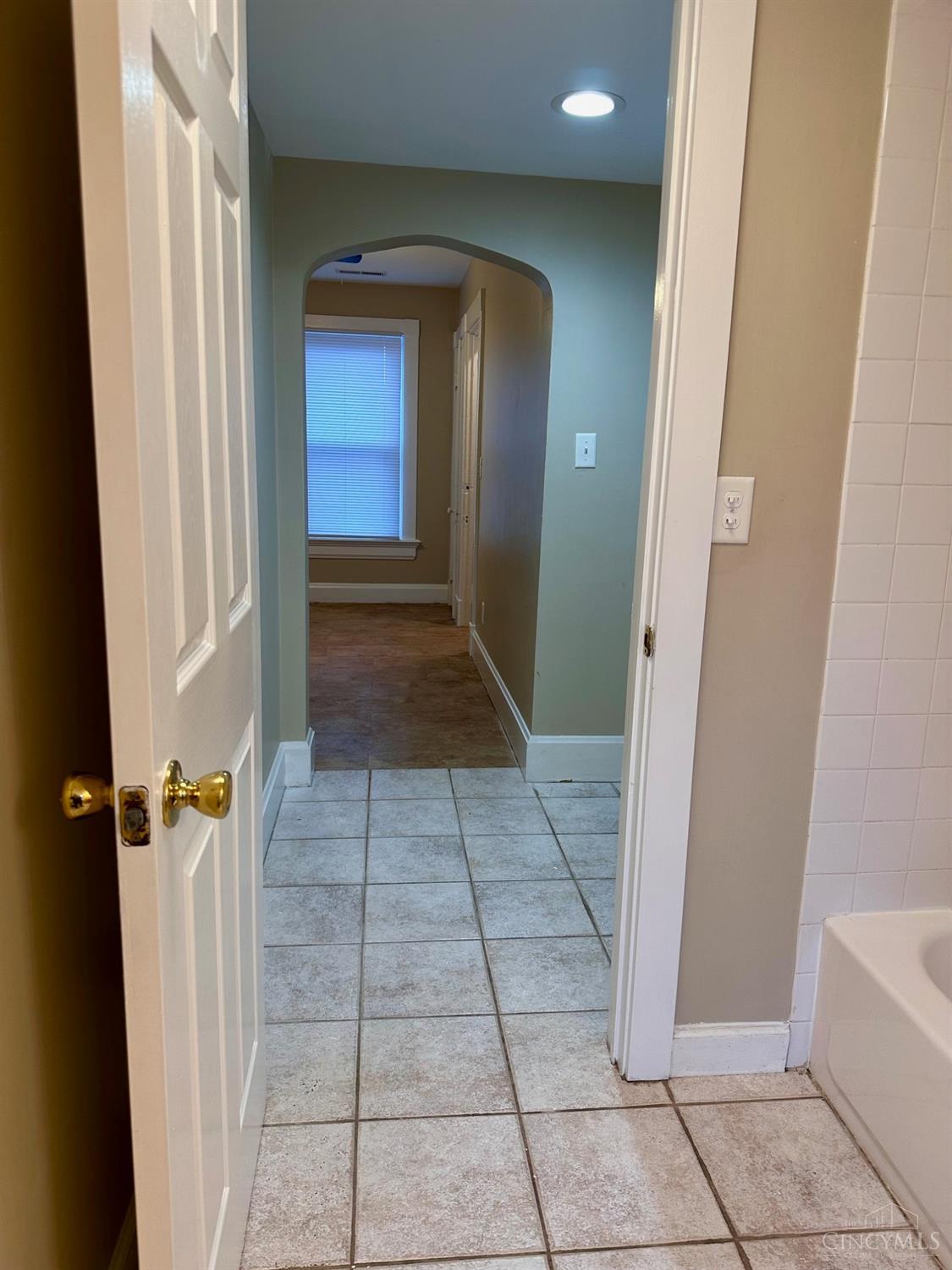 3939 Section Road Cincinnati, OH 45236 - Photo 16 of 21