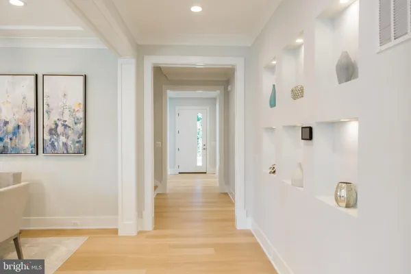 $3,235,000 | 408 Fellini Court Southeast, Vienna, VA 22180
