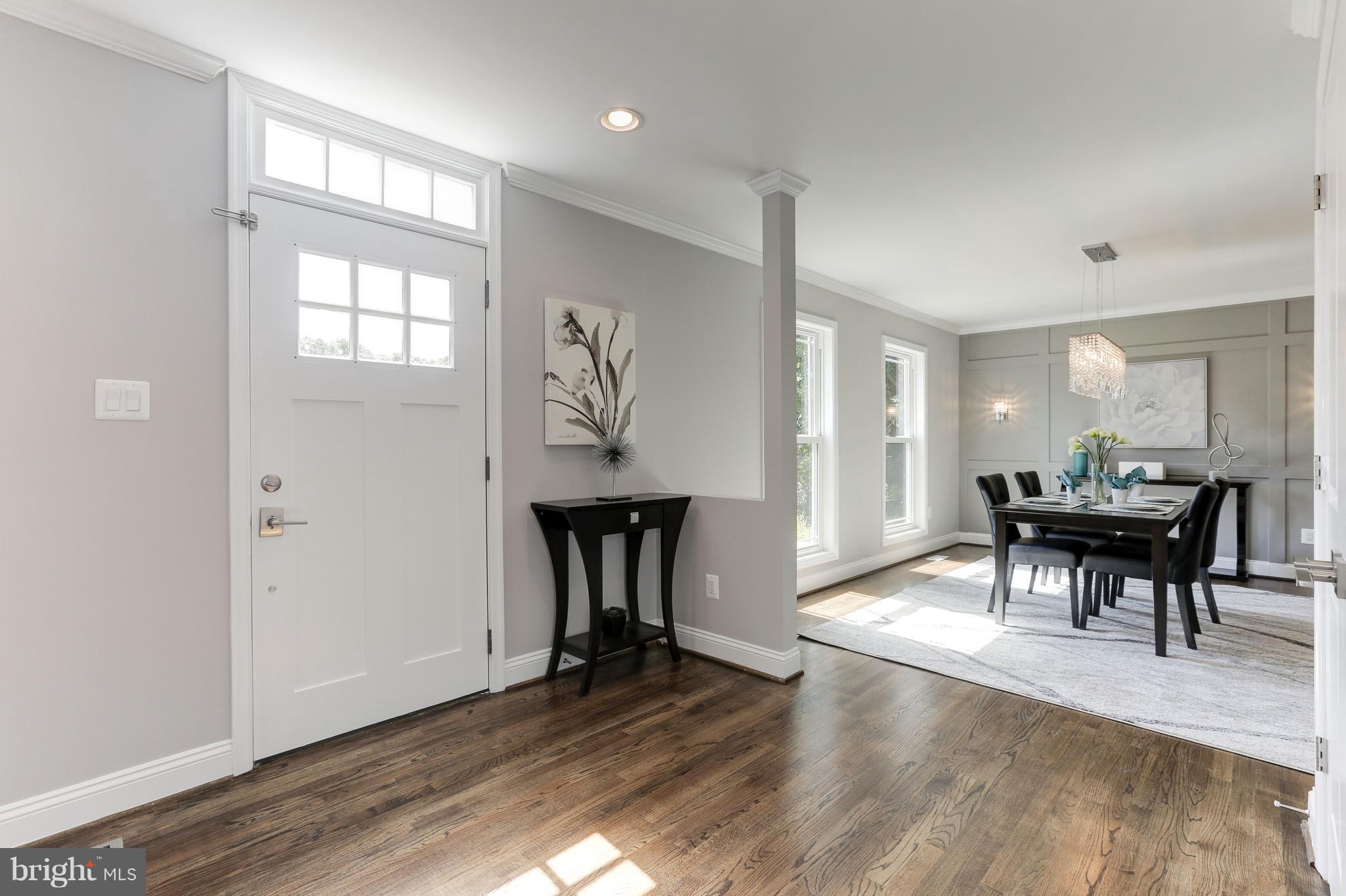 6509 White Post Road Centreville, VA 20121 - Photo 2 of 30 Interior (General)