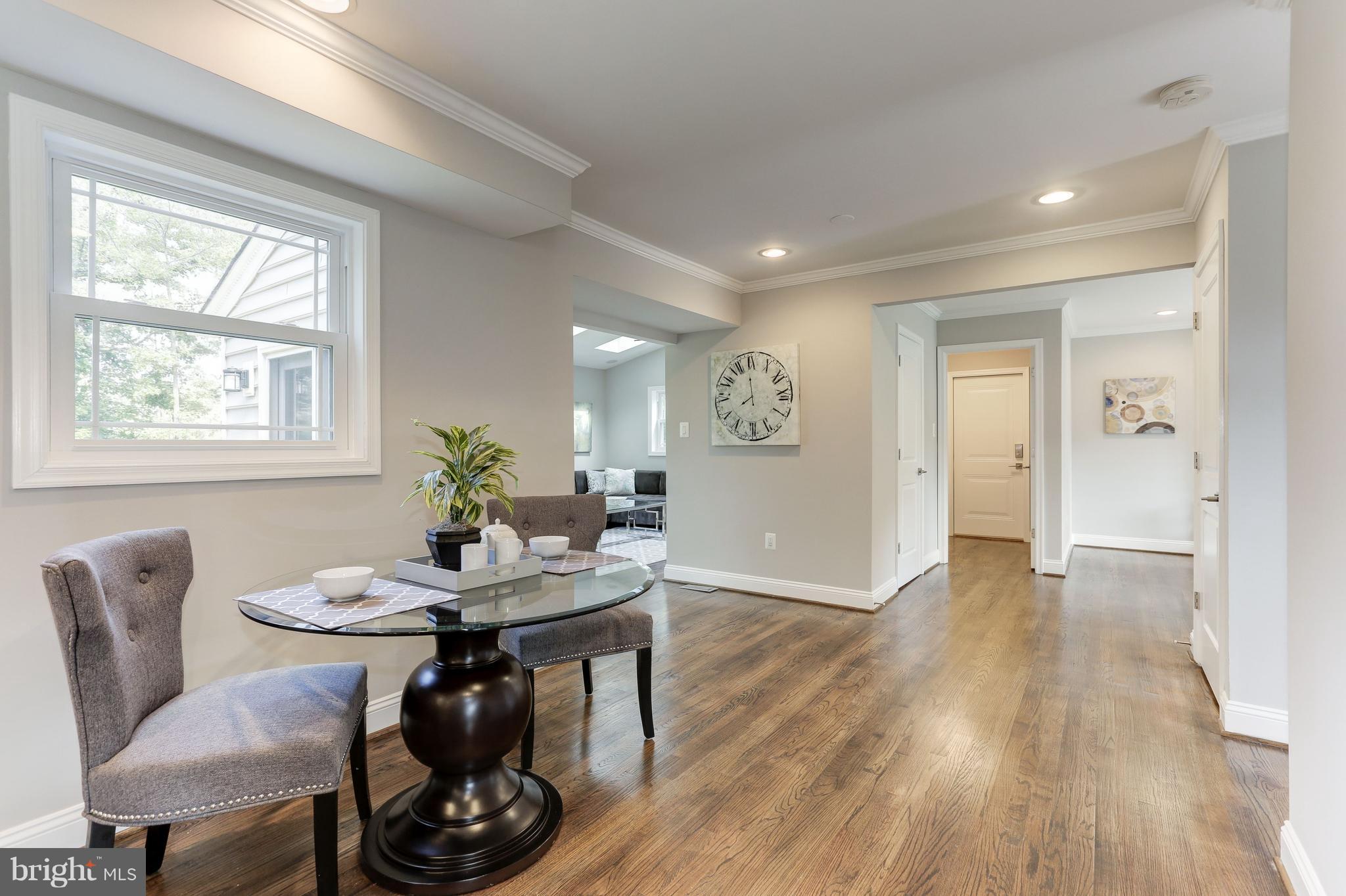 6509 White Post Road Centreville, VA 20121 - Photo 12 of 30 Dinette