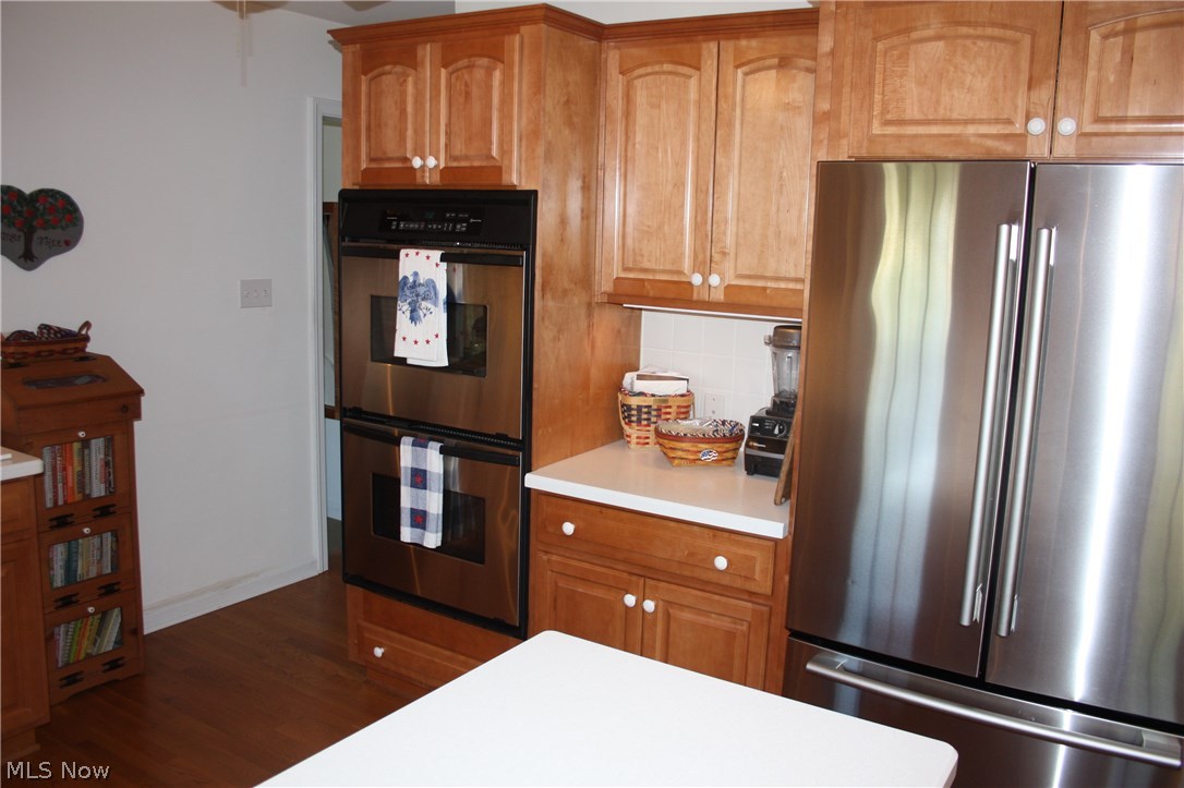 3053 Stanley Road Akron, OH 44333 - Photo 10 of 26 Gallery Image 10