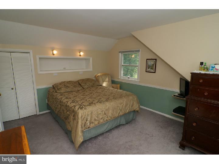 856 Sunnylea Road Lansdale, PA 19446 - Photo 18 of 25 Bedroom - Main