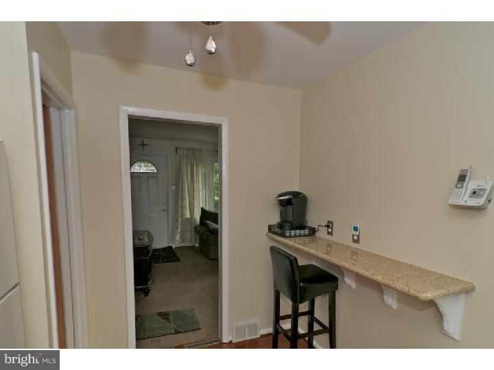 856 Sunnylea Road Lansdale, PA 19446 - Photo 8 of 25 Kitchen