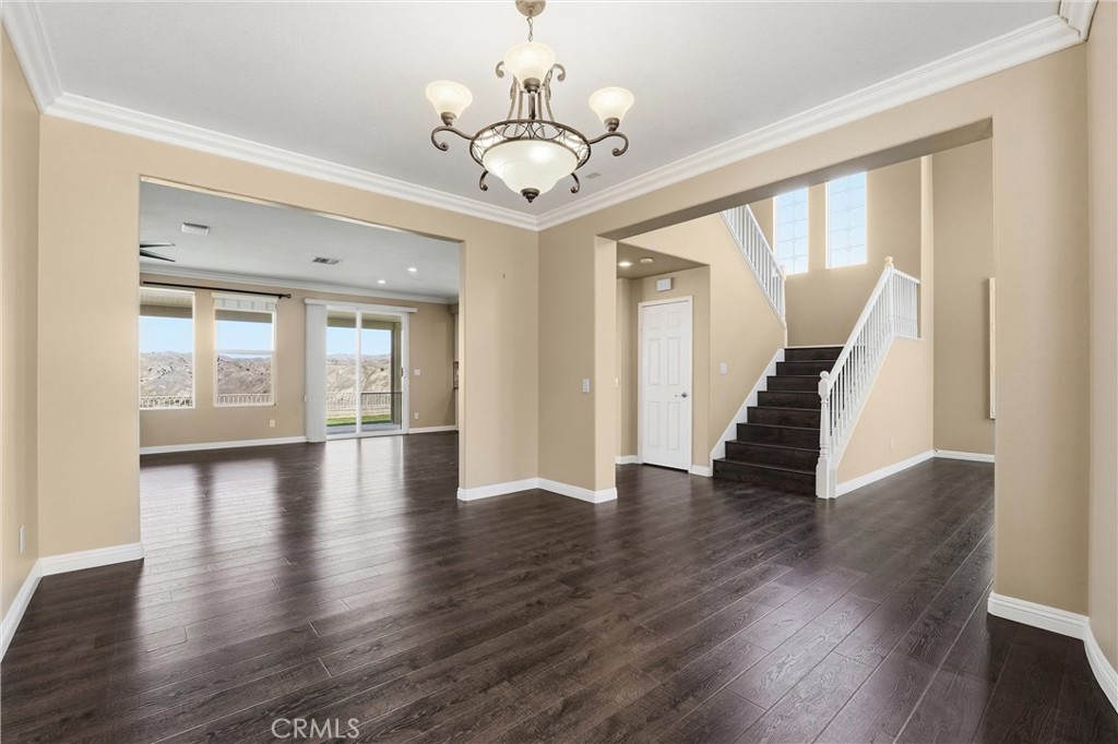 950 Manor Way Corona, CA 92882 - Photo 12 of 80