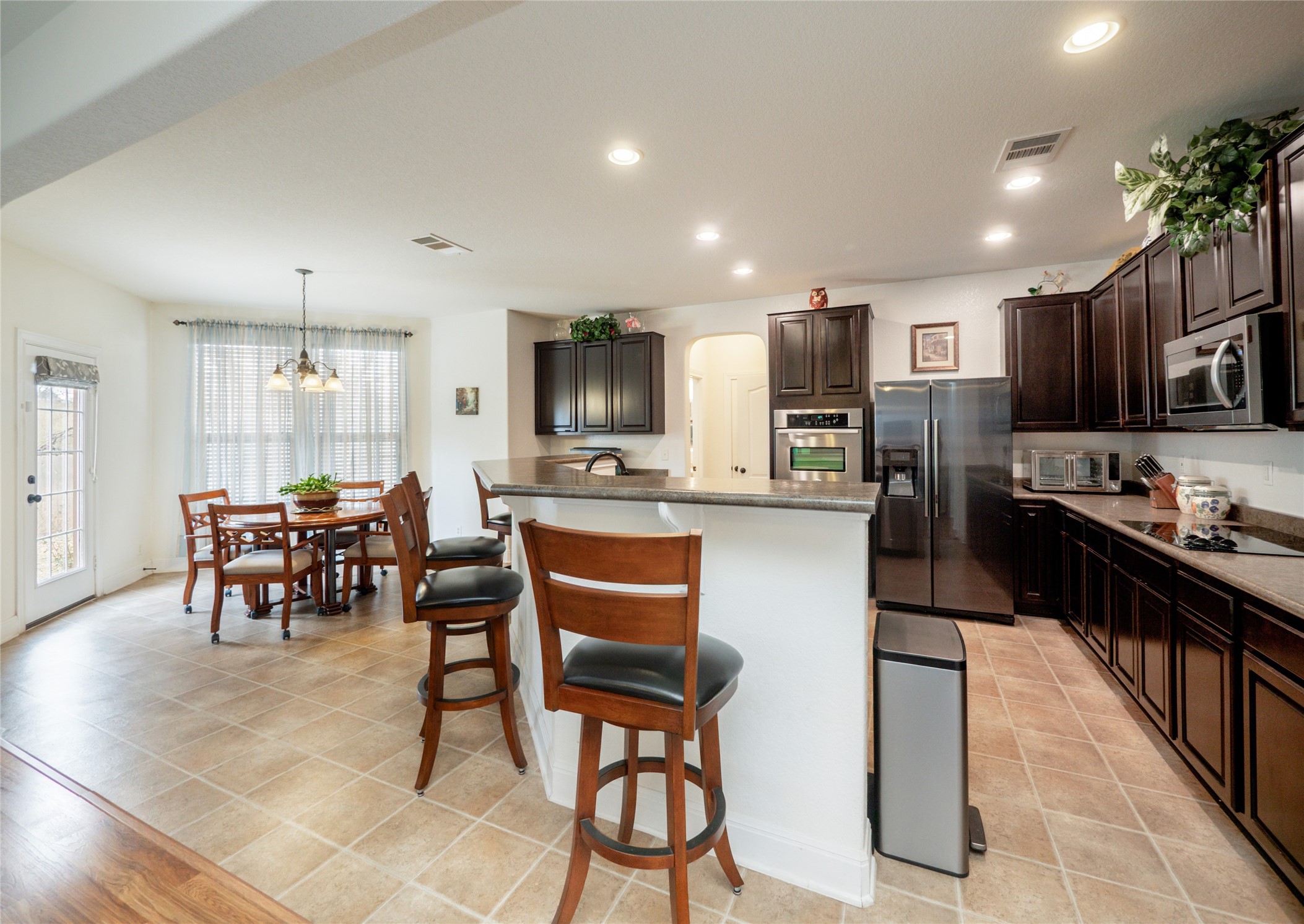 679 Apricot Drive Kyle, TX 78640 - Photo 9 of 37