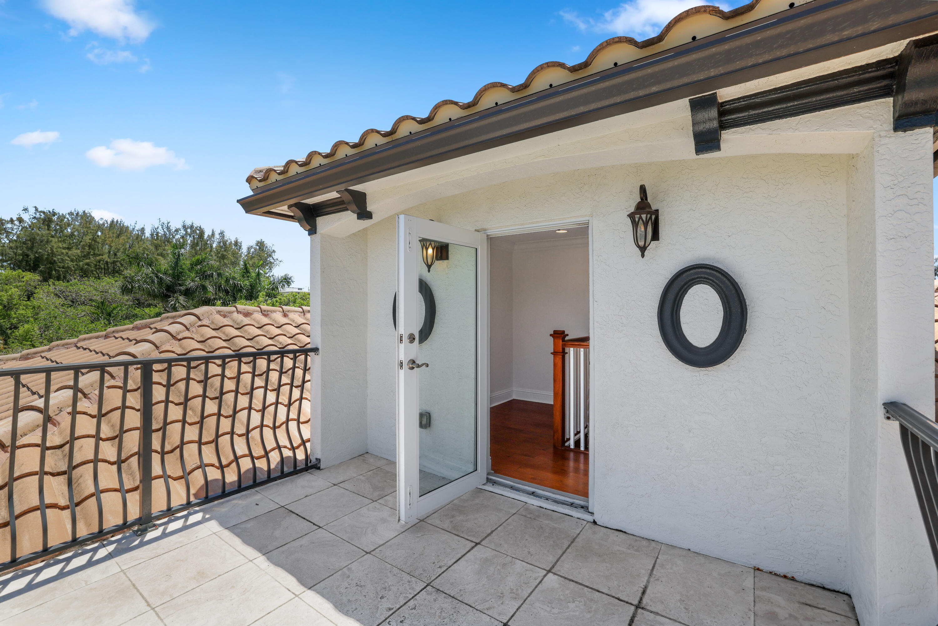 1030 Rhodes Villa Avenue Delray Beach, FL 33483 - Photo 70 of 76 third floor