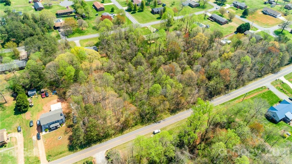 0 Kingswood Road, Unit 7 Statesville, NC 28625 - Photo 11 of 15 a view of a garden