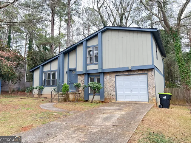 $1,950 | 9028 Raven Drive, Jonesboro, GA 30238