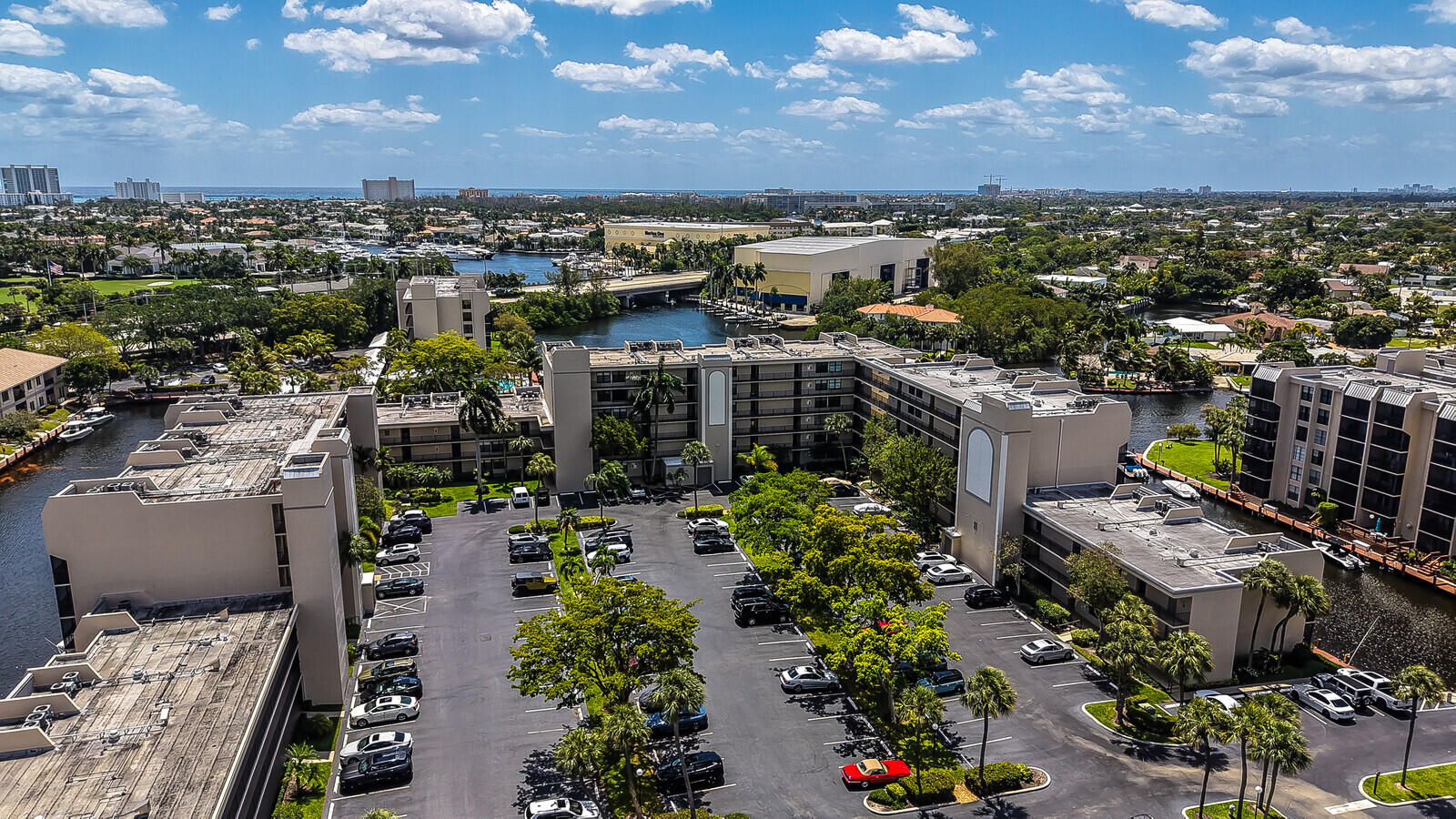 8 Royal Palm Way, Unit 401 Boca Raton, FL 33432 - Photo 30 of 31 Aerial View