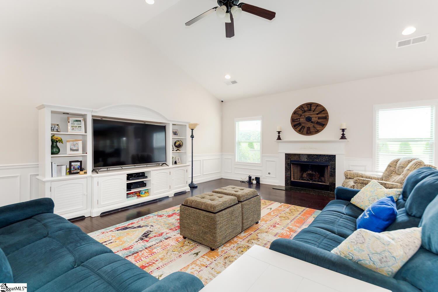 113 Angeline Way Simpsonville, SC 29681 - Photo 5 of 31 Gallery Image 5