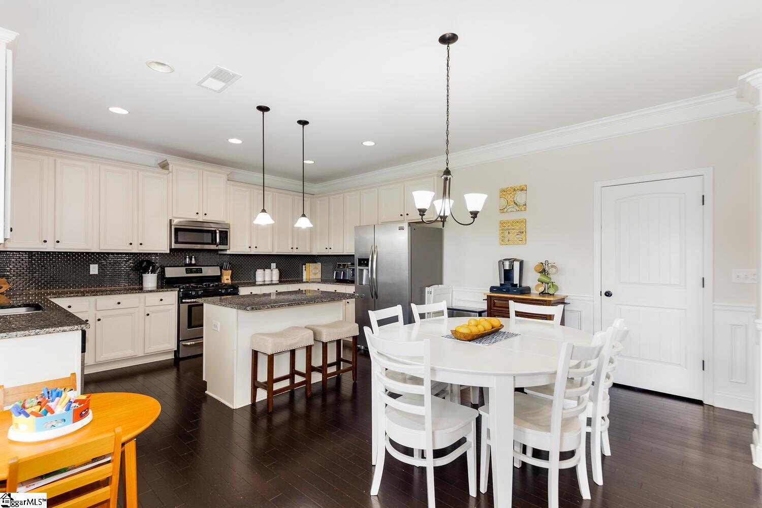 113 Angeline Way Simpsonville, SC 29681 - Photo 7 of 31 Gallery Image 7