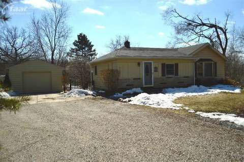 3188 East Cook Road Grand Blanc, MI 48439 - Photo 2 of 19 20395835-1.JPG