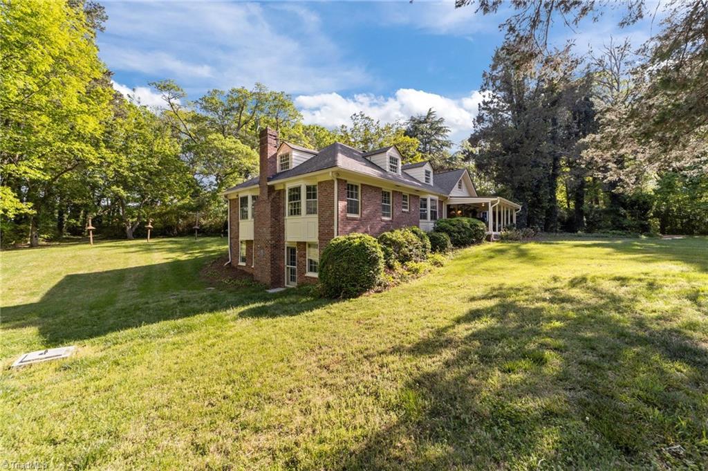 3432 Edgefield Road Greensboro, NC 27409 - Photo 24 of 34 Exterior side