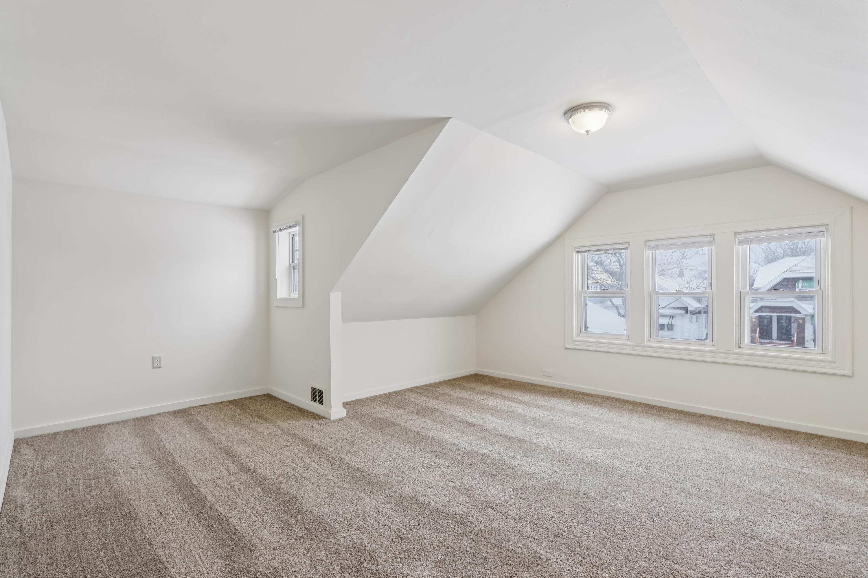 4027 North 24th Place Milwaukee, WI 53209 - Photo 17 of 29 17-print-N 24th Pl-S0201-036