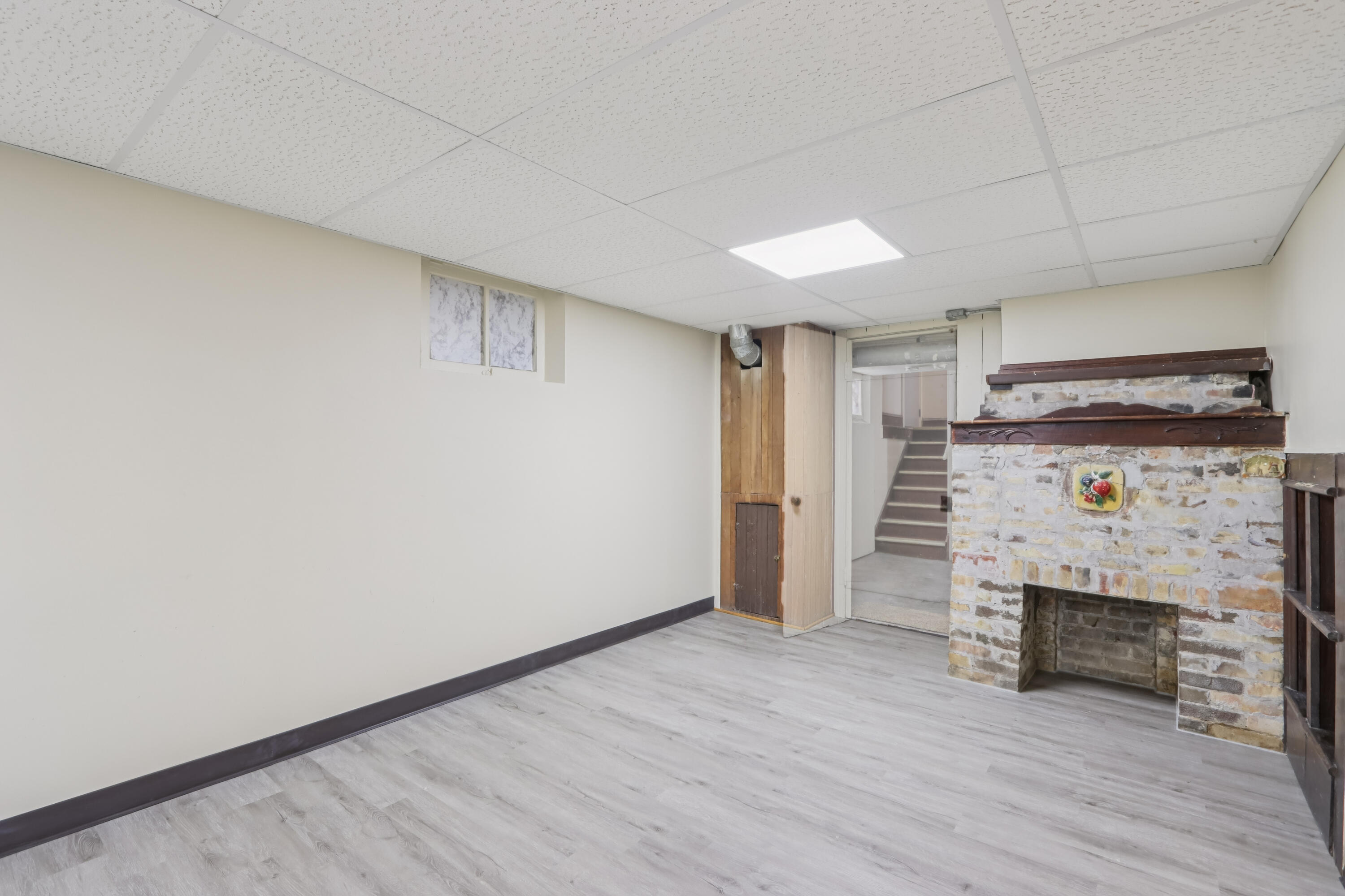 4027 North 24th Place Milwaukee, WI 53209 - Photo 23 of 29 22-print-N 24th Pl-S0201-044