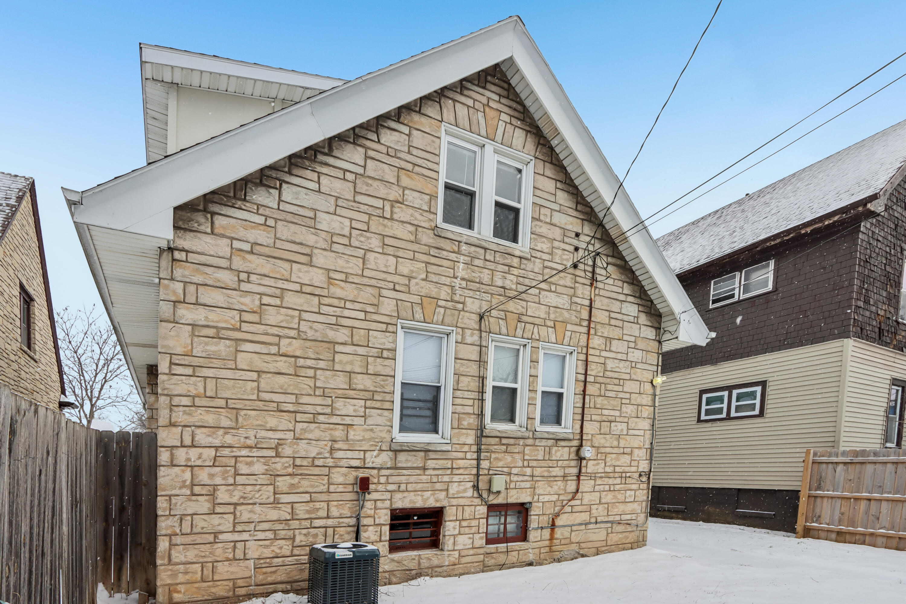 4027 North 24th Place Milwaukee, WI 53209 - Photo 26 of 29 27-print-N 24th Pl-S0201-053