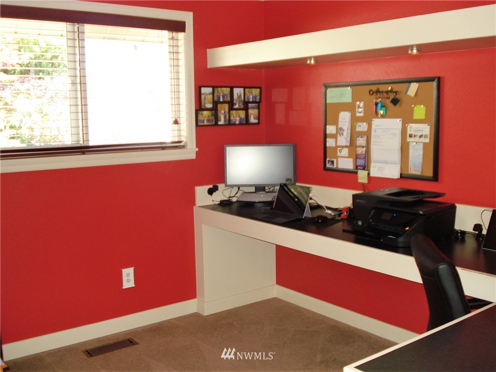 3807 Spring Coulee Road Bellingham, WA 98226 - Photo 13 of 25 Gallery Image 13