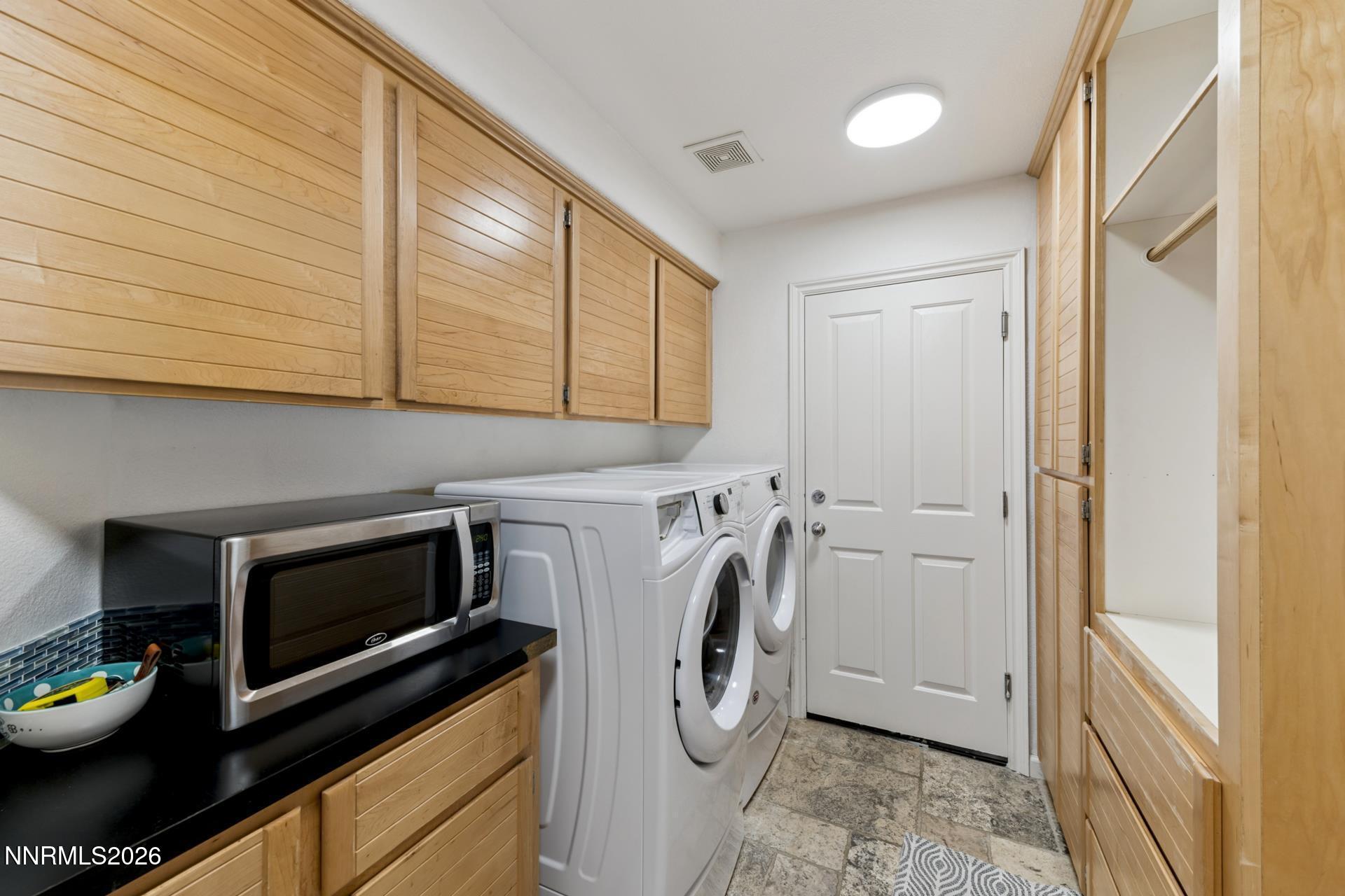 1608 East Valley Road Gardnerville, NV 89410 - Photo 23 of 31 a59