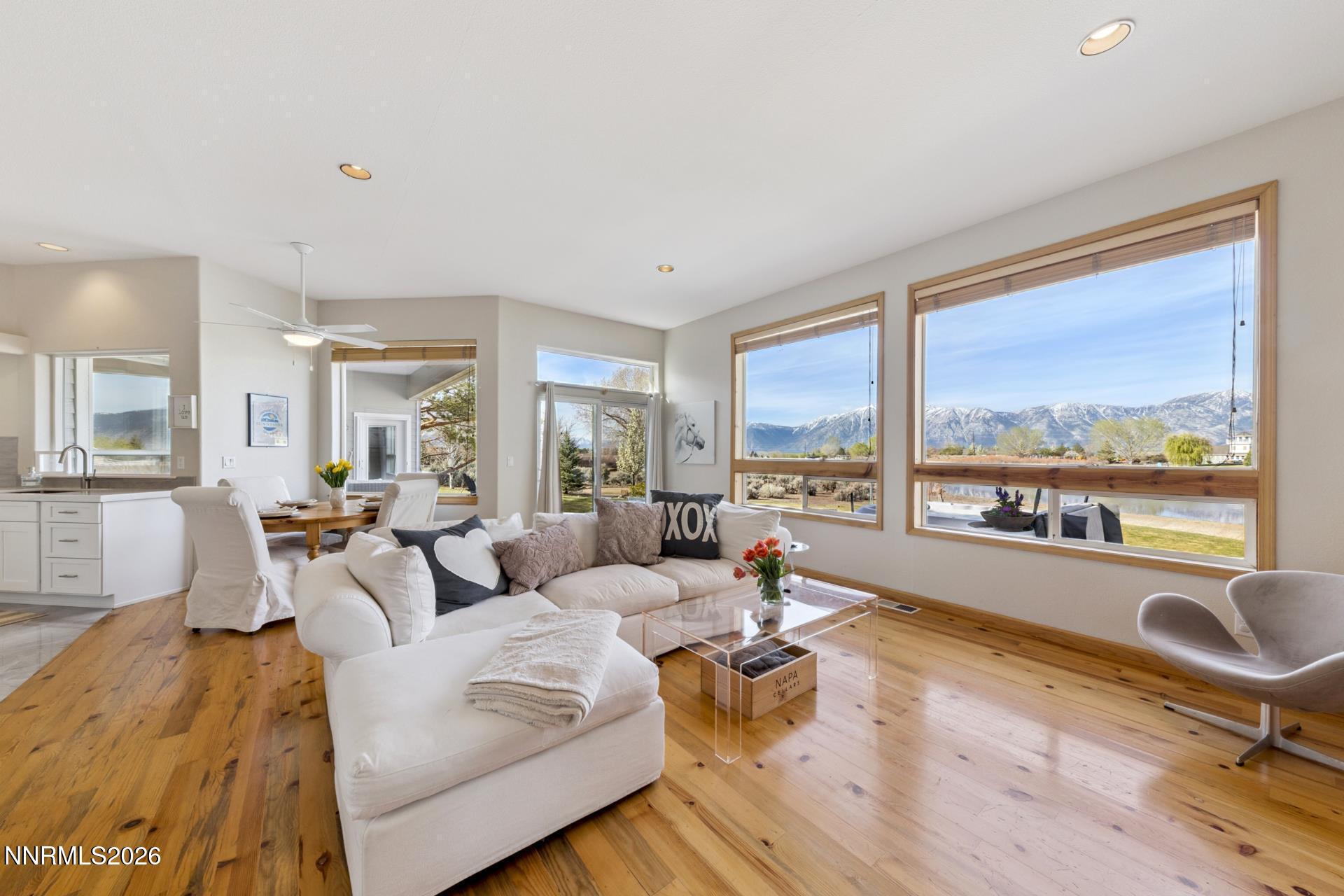 1608 East Valley Road Gardnerville, NV 89410 - Photo 7 of 31 a34