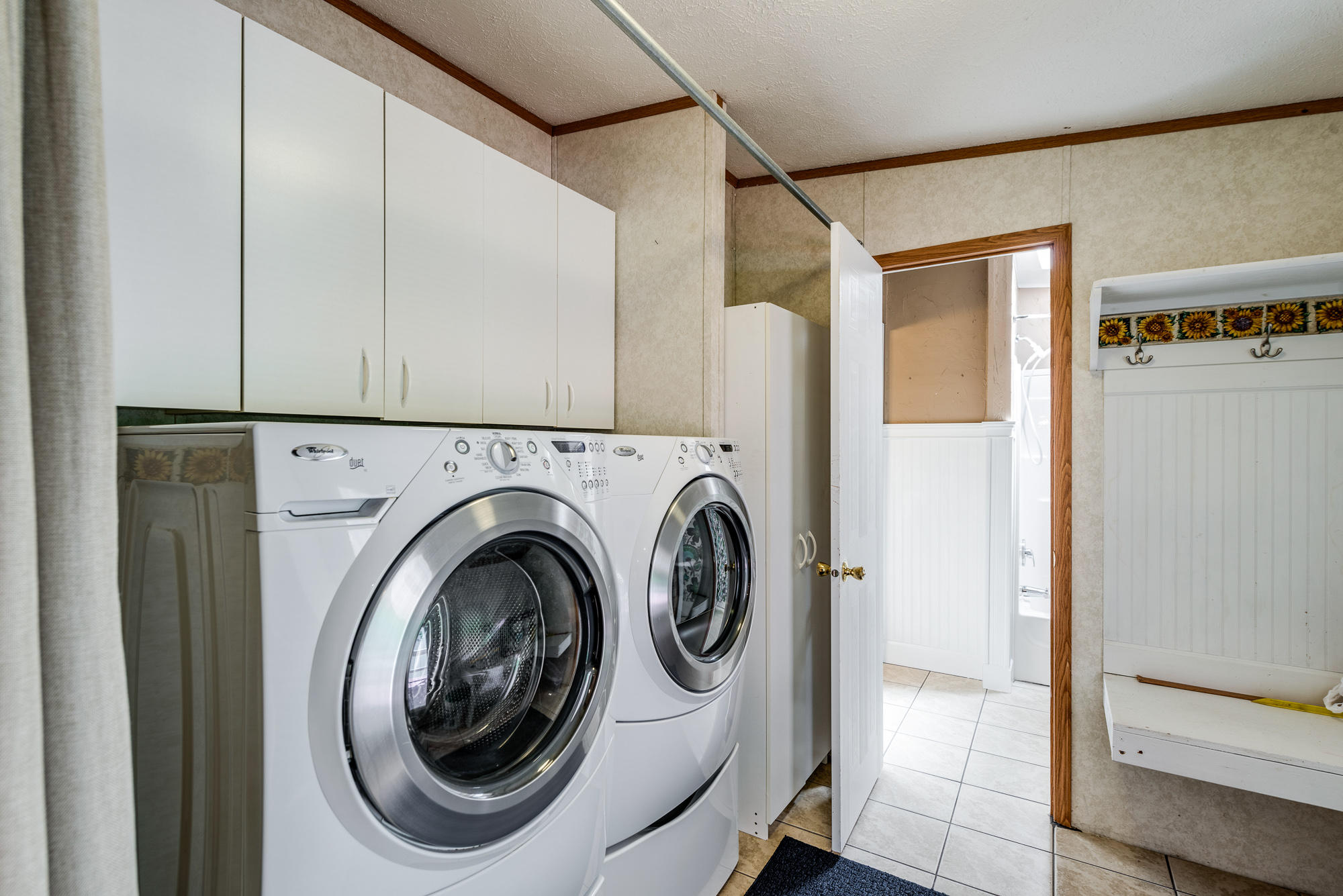 2151 Leffle Webb Road Crossville, TN 38572 - Photo 12 of 39 Laundry-1