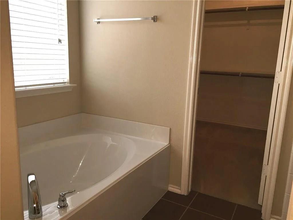 14911 Riverside Drive Little Elm, TX 75068 - Photo 9 of 10