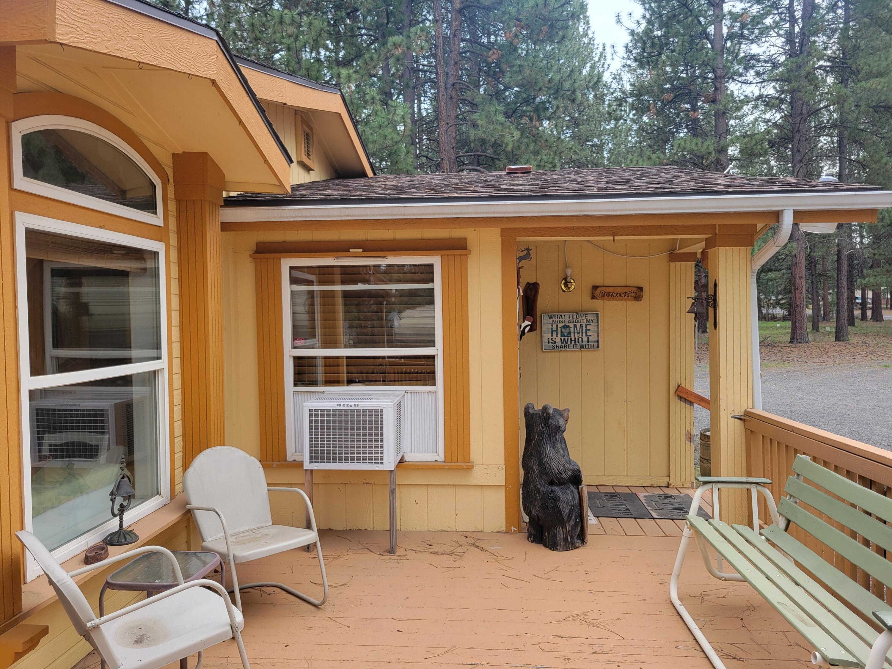 59988 Navajo Road Bend, OR 97702 - Photo 15 of 39 Wraparound Porch deck