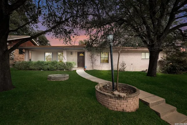 $1,975 | 2643 Waleetka Street, San Antonio, TX 78210